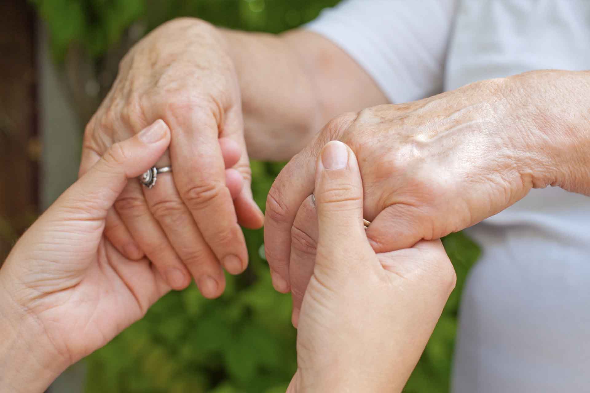 various-causes-of-shaking-hands-watch-out-host-and-care-medical-journal